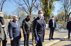 ŠTO DA NE KAŽEM – PRISTAJEM DA BUDEM DEMODE