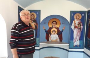 Otac i sin iz Niša izgradili 20 mobilnih crkava