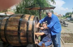 „Sokak“ poklanja Palilulcima česmu posvećenu Robiju i Čokaliji