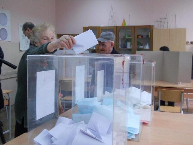 Izbori glasanje Niš