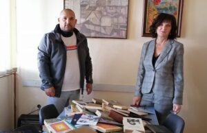 Mini biblioteka „Knjiga na dar“ iz Belgoroda stigla u OŠ „Bubanjski heroji“ u Nišu