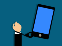 Zavisnost od interneta – Koliko zavisnost od pametnog telefona i interneta menja karakter osobe?