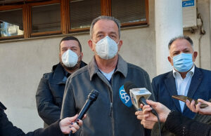 POČINjE VAKCINACIJA NIŠKIH ZDRAVSTVENIH RADNIKA – PRVIH 800 VAKCINA NAMENjENO MEDICINARIMA NIŠKOG KLINIČKOG CENTRA