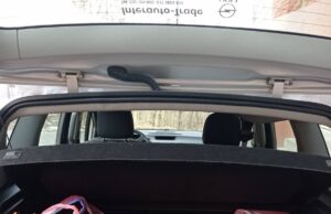 PODELjENA OBUĆA PORODICAMA IZ POPLAVLjENIH PODRUČJA