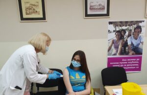 Veliki odziv mladih u akciji imunizacije KZM Gradske opštine Crveni Krst