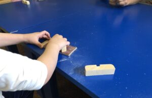 U “Dedinoj garaži” održana radionica za decu sa poteškoćama u razvoju