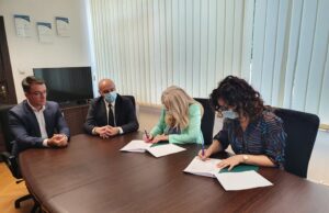 Potpisan ugovor o dodeli opreme za skupljanje i reciklažu otpada