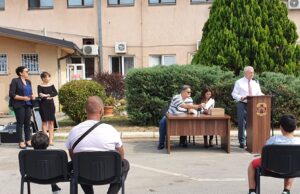 Uručene jednokratne novčane pomoći socijalno ugroženim porodicama u Gradskoj opštini Crveni krst