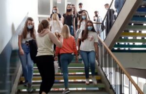 NOVA ŠKOLSKA GODINA POČELA UZ “BOŽE PRAVDE”