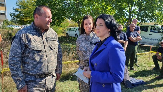 Razminiranje terena u novom naselju Ardija foto GP018