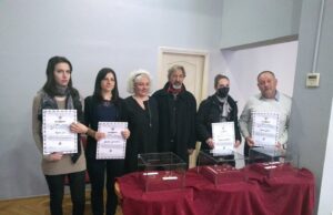 Dodeljene diplome polaznicima kursa filigranstva