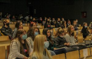 Humanitarna akcija niških srednjoškolaca „Osmeh svima u Novoj godini“