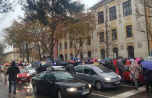 ŠTO DA NE KAŽEM – DEMOKRATIJA ILI TEROR?