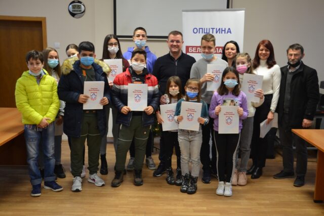 Stipendisti foto Opština Bela Palnaka