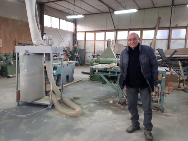 Stolar Aca u radionici