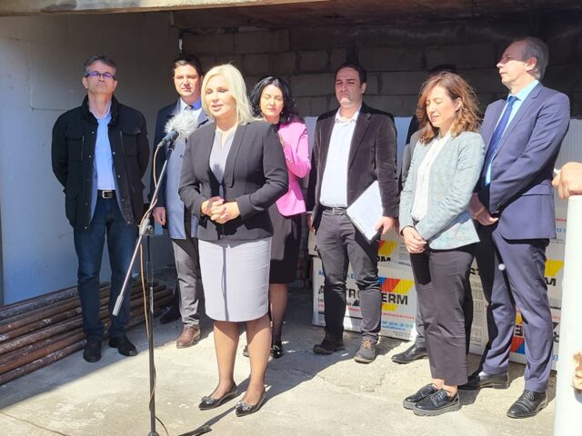 276135602_1436001426828553_7080421574405677926_n