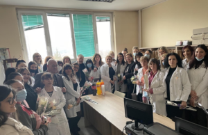 Povodom 8. marta ministar Novica Tončev obišao je Zdravstveni centar u Surdulici