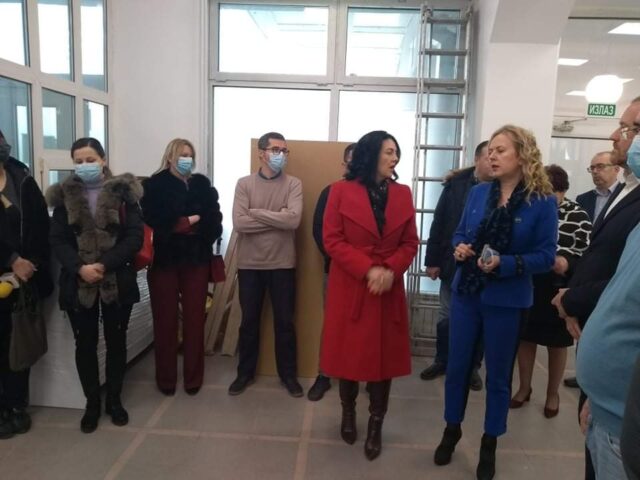 received_677759306685677