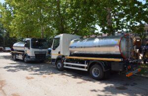 DVE NOVE AUTO-CISTERNE U GARAŽI JKP“NAISSUS“