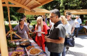 ODRĐANA TRADICIONALNA MANIFESTACIJA OPŠTINE PANTELEJ „DOBROTVORNA PITIJADA“
