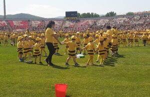 Tradicionalna manifestacija „Plesom do znanja i zdravlja“ održana posle dve godine pauze
