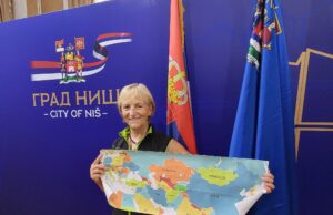 72-godišnja Italijanka na pešačkoj ruti od 22.000 kilometara: Niš usputna stanica do Pekinga