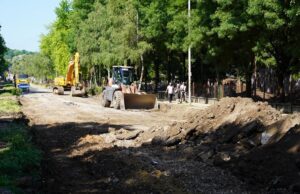 Počela izgradnja biciklističke staze i kružnih tokova u ulici Vojvode Putnika