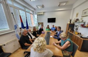 Predsednik GO Medijana ugostio učesnike likovne kolonije