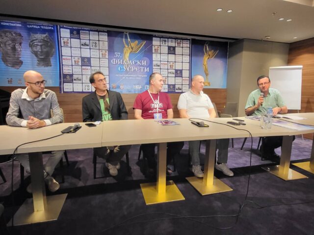 Ekipa filma Toma foto GP018