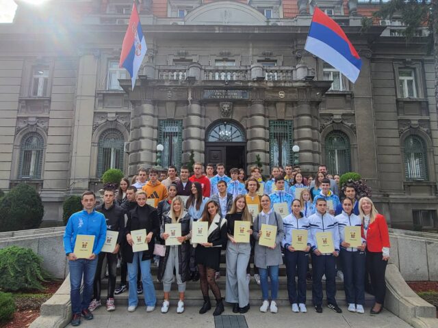 Dodeljene stipendije najboljim mladim sportistima Niša foto GP018