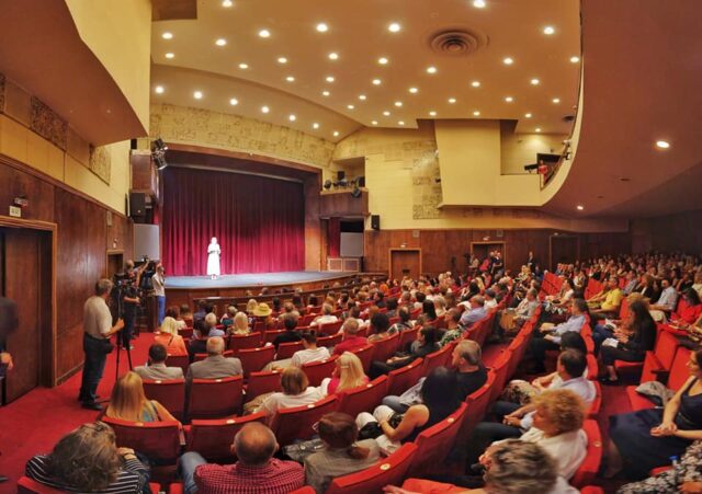 Pozorišni festival „Teatar na raskršću“ Pozorišni festival „Teatar na raskršću“