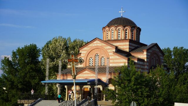 Hram Sveti Vasilije Ostroški foto GP018