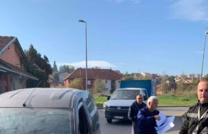 Obezbeđenje Kliničkog centra opet sprečilo radnike JKP „Naissus“ da polikliniku „Human“ priključe na vodovod