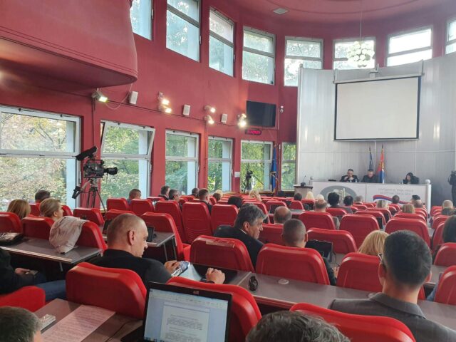 received_3355242671388858