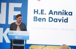 Građani bi prednost dali kvalitetu u odnosu na cenu, naručioci u 95% nabavki kupovali najjeftinije