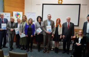USAID I FORUM MLADIH SA INVALIDITETOM POKREĆU PROJEKAT OSNAŽIVANJA OSOBA SA INVALIDITETOM