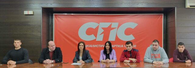 received_1195069188082938