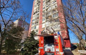 Požar u zgradi u Knjaževačkoj, žena se ugušila od dima