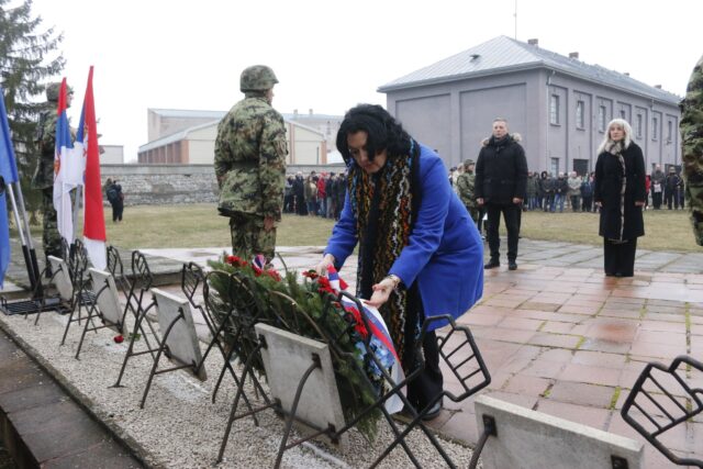 Polaganje venaca Sotirovski Davidović Džunić foto GP018