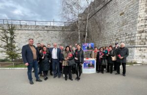 Gradski odbor Jedistvene Srbije Niš – svojim sugradjankama na dar povodom Dana žena