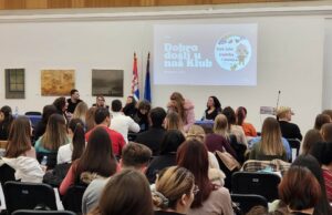 U Nišu održan prvi Kongres za trudnice – panel za buduće roditelje