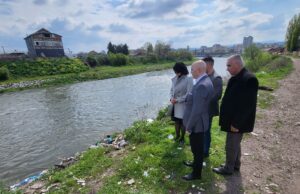 Počelo uklanjanje divlje deponije na obali Nišave kod starog „Vulkana“