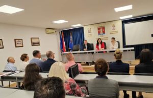 Dodeljena novčana pomoć za 12 ljudi iz Panteleja za pokretanje sopstvenog biznisa