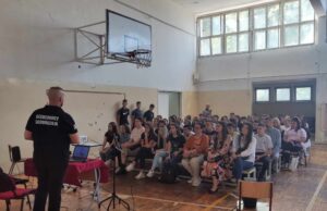 Za život, za bezbedniju Medijanu – Predavanje za srednjoškolce na temu bezbednosti u saobraćaju