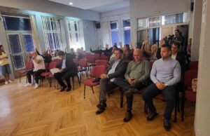 Gradska opština Palilula po prvi put izabrala počasnog građanina. Ovo zvanje dobio je Dragan Stojković Piksi