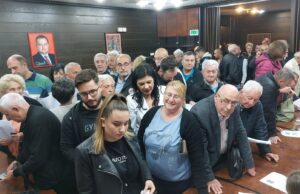 Prikupljeni potpisi za listu “Ivica Dačić-Premijer Srbije”