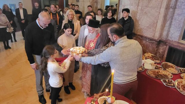 received_256977640709093