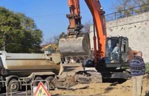 Nastavljeni radovi kod Beogradske kapije iz grada najavjuju da će sadržajem podećati na “Kazandžijsko sokače”