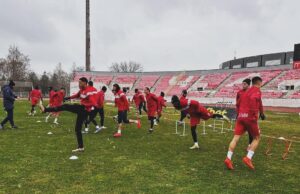 Radnički počeo pripreme. Novi-stari trener i velike promene u timu za borbu za opstanak