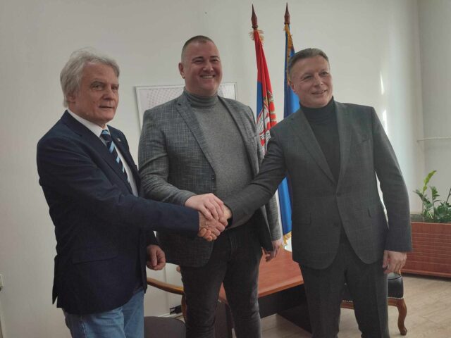 Messenger_creation_7456cc43-cbb1-4da3-9497-2c9f2fc8d346